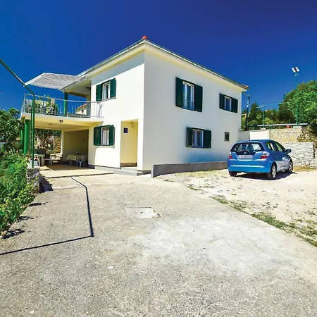 Awesome In Brodarica (Sibenik-Knin)