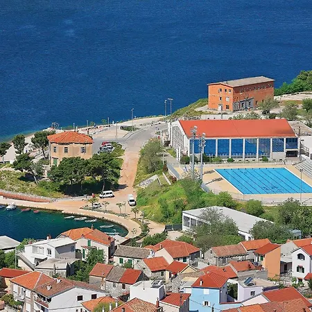 Awesome In Apartmán Brodarica (Sibenik-Knin)